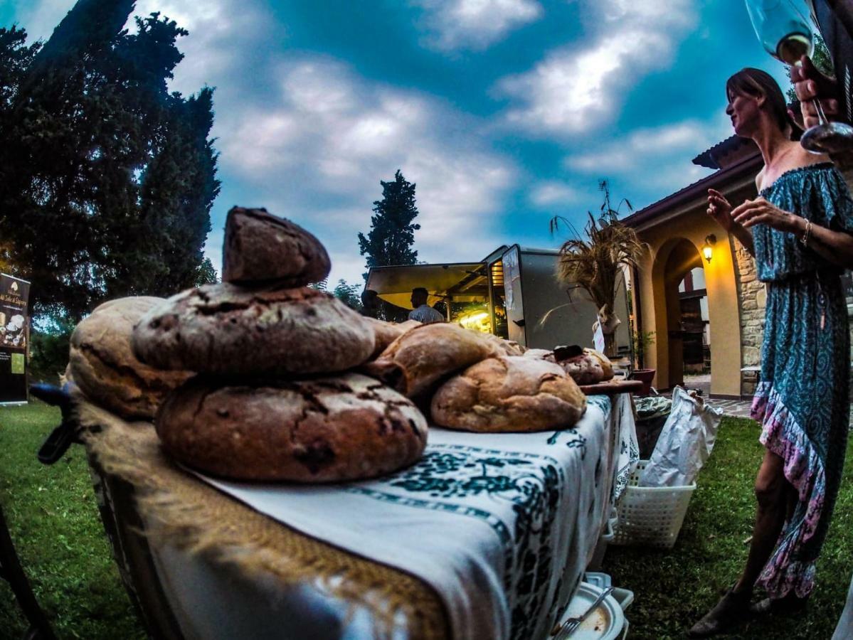 Locanda Montepaolo Dovadola Exterior photo
